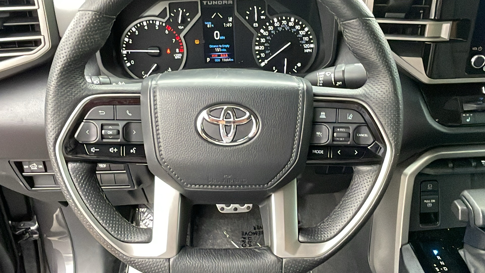 2023 Toyota Tundra 4WD SR5 8