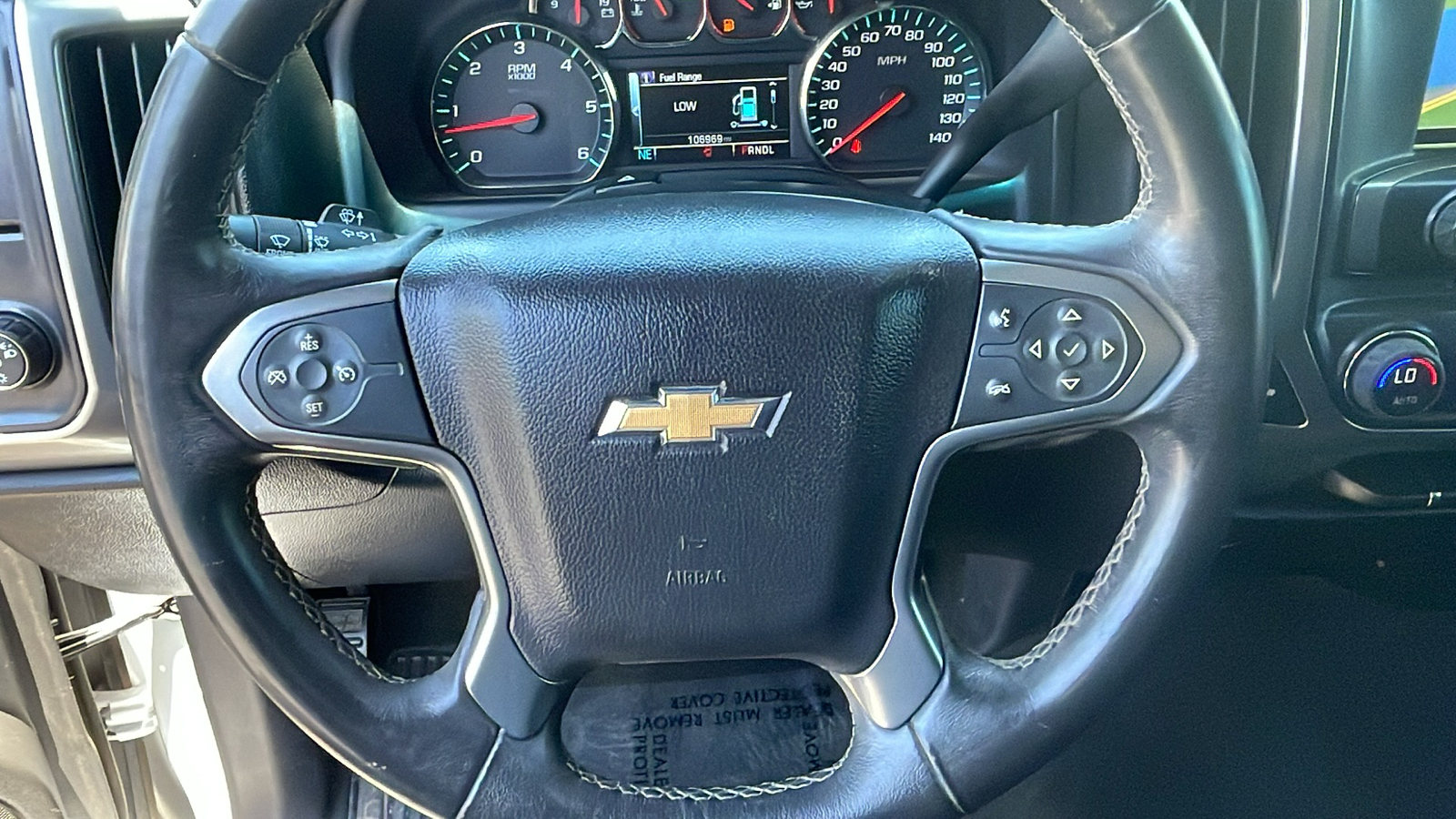 2017 Chevrolet Silverado 1500 LT 8