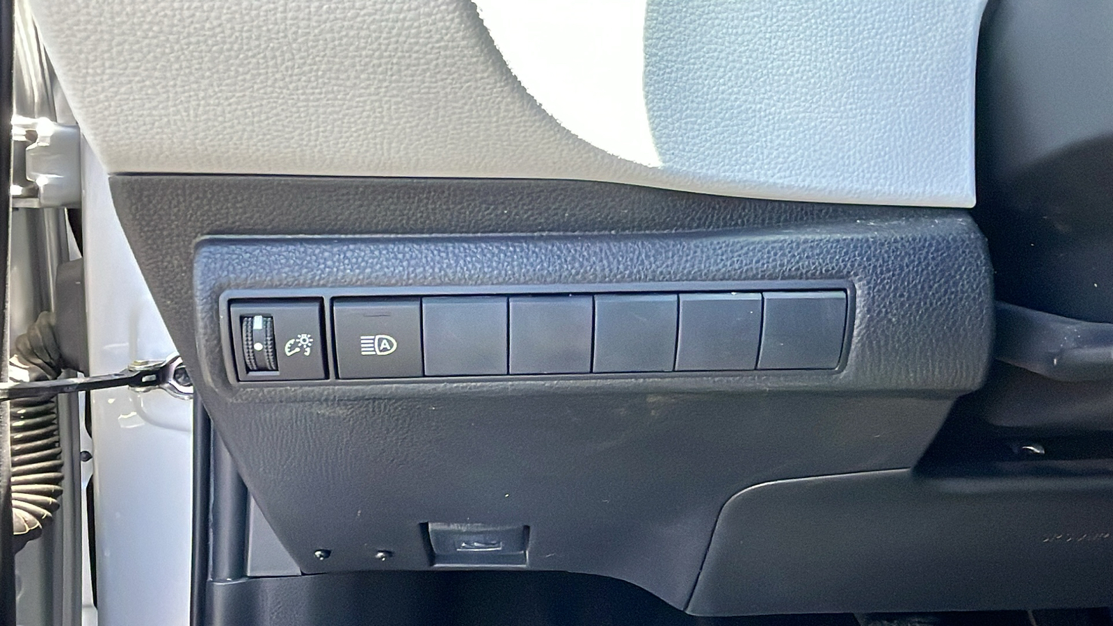 2019 Toyota Corolla Hatchback XSE 6