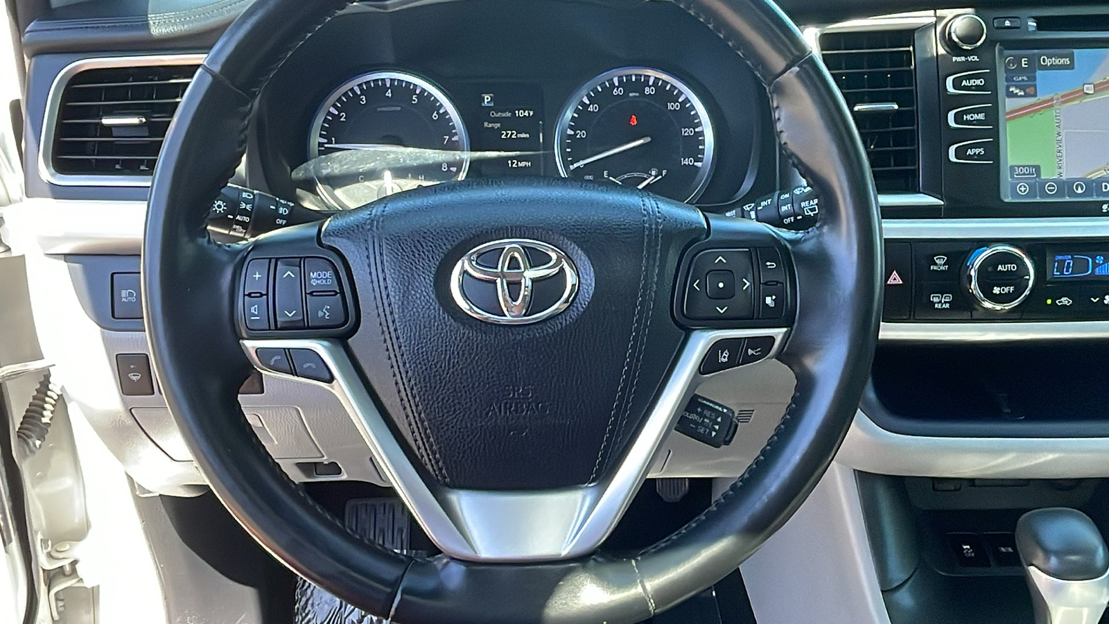 2017 Toyota Highlander XLE 8