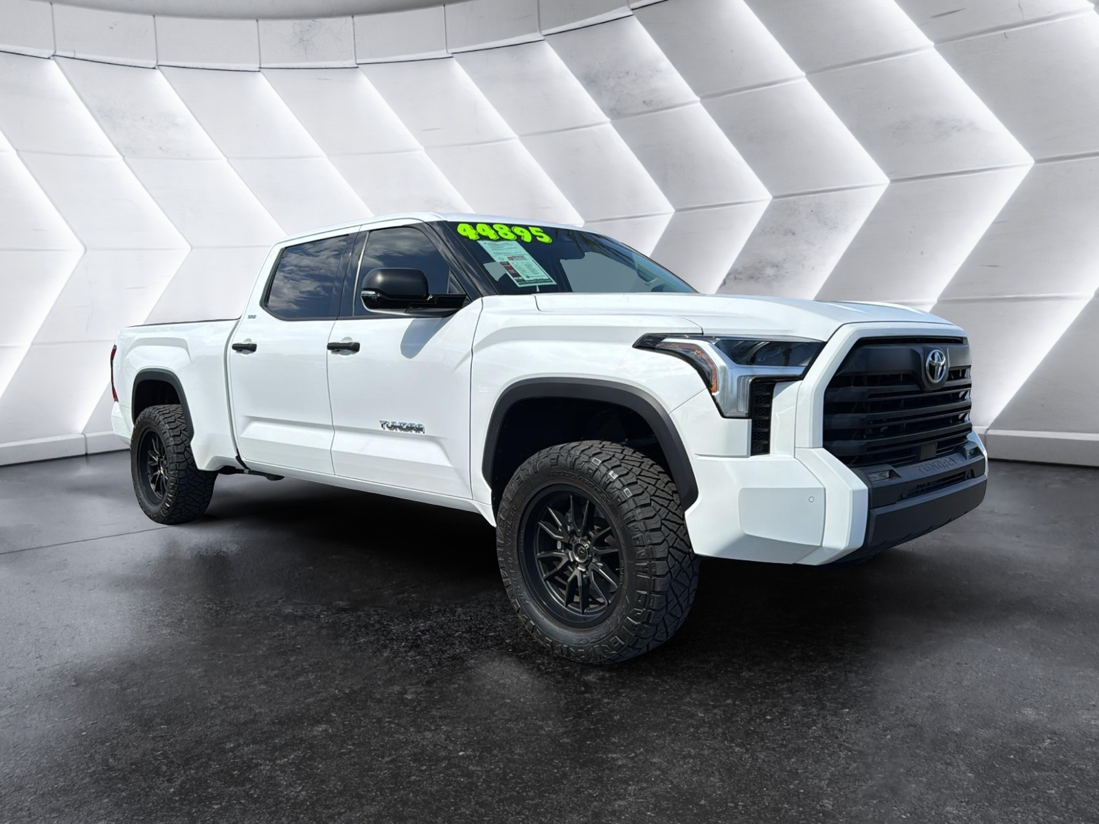 2022 Toyota Tundra 4WD SR5 1