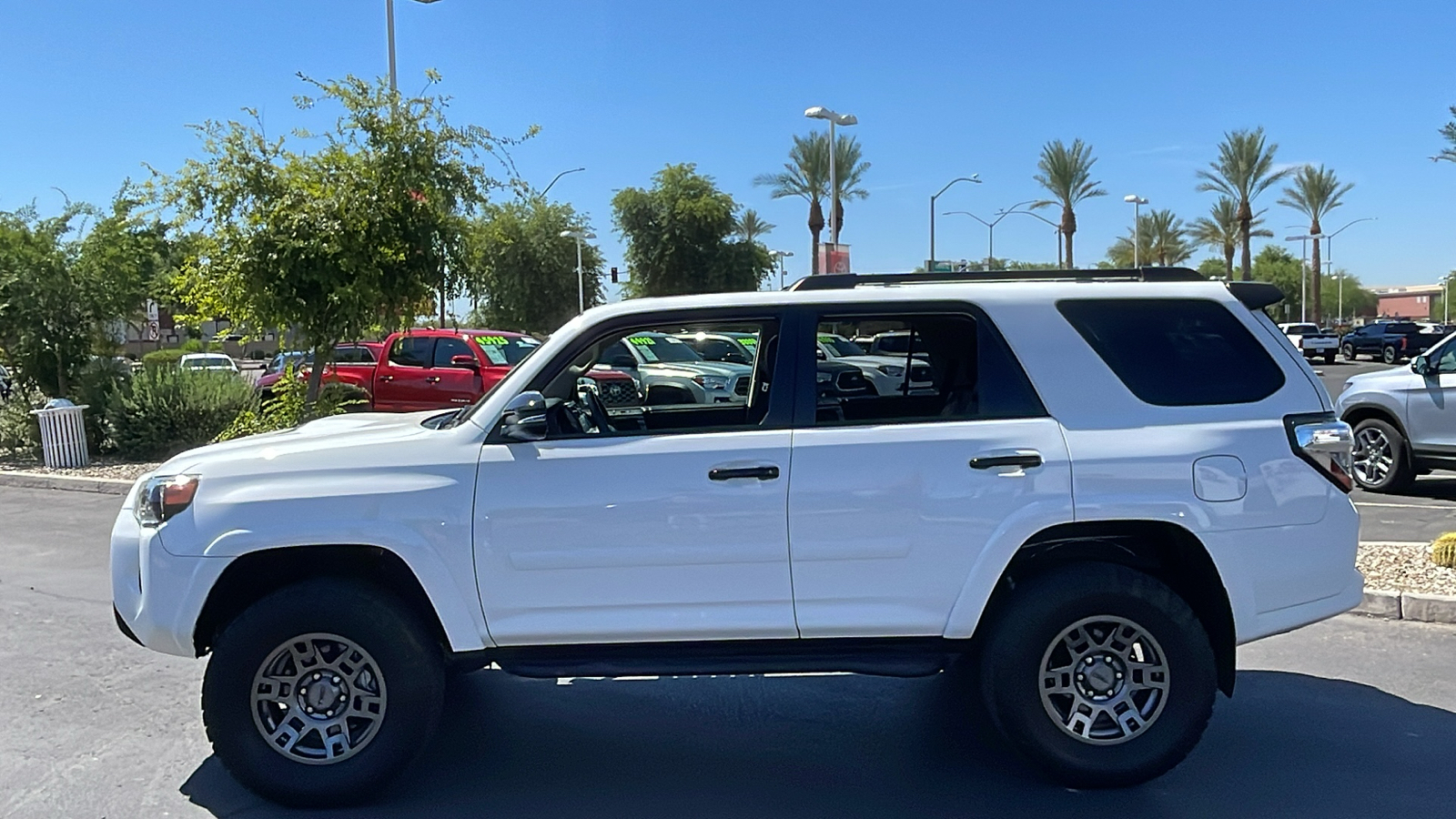 2020 Toyota 4Runner Venture 3