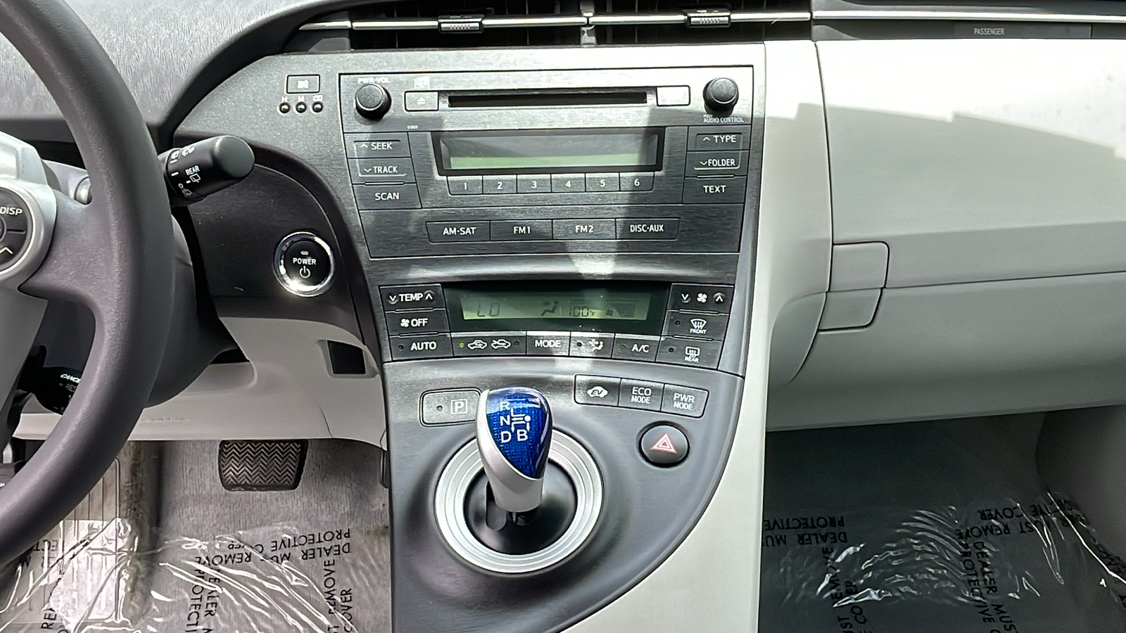 2011 Toyota Prius II 11