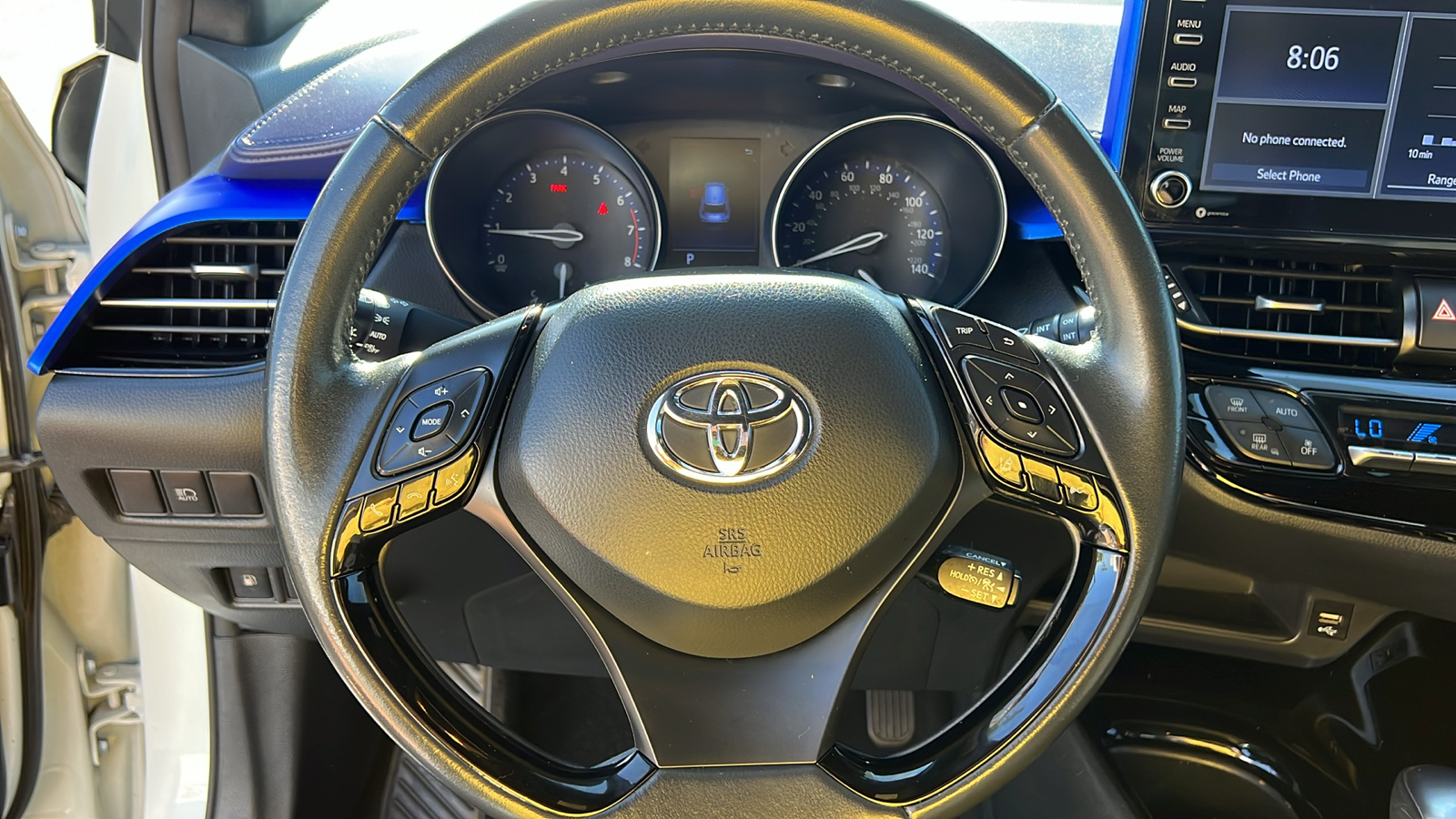 2021 Toyota C-HR XLE 8