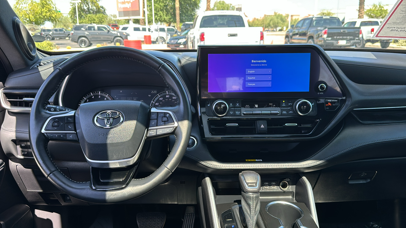 2023 Toyota Highlander XSE 4