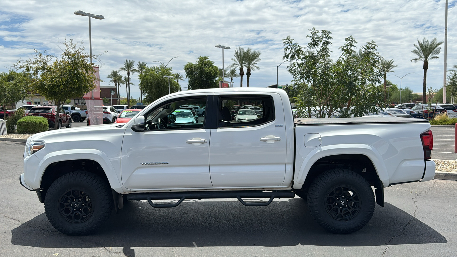 2022 Toyota Tacoma 4WD SR5 3