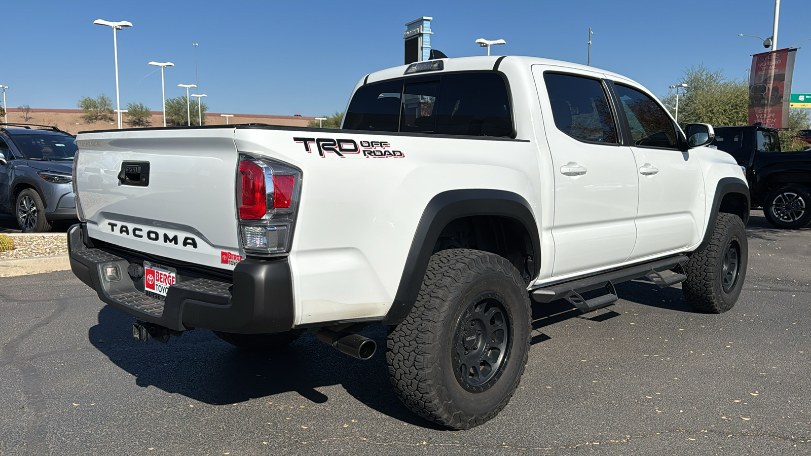 2023 Toyota Tacoma 2WD TRD Off Road 23