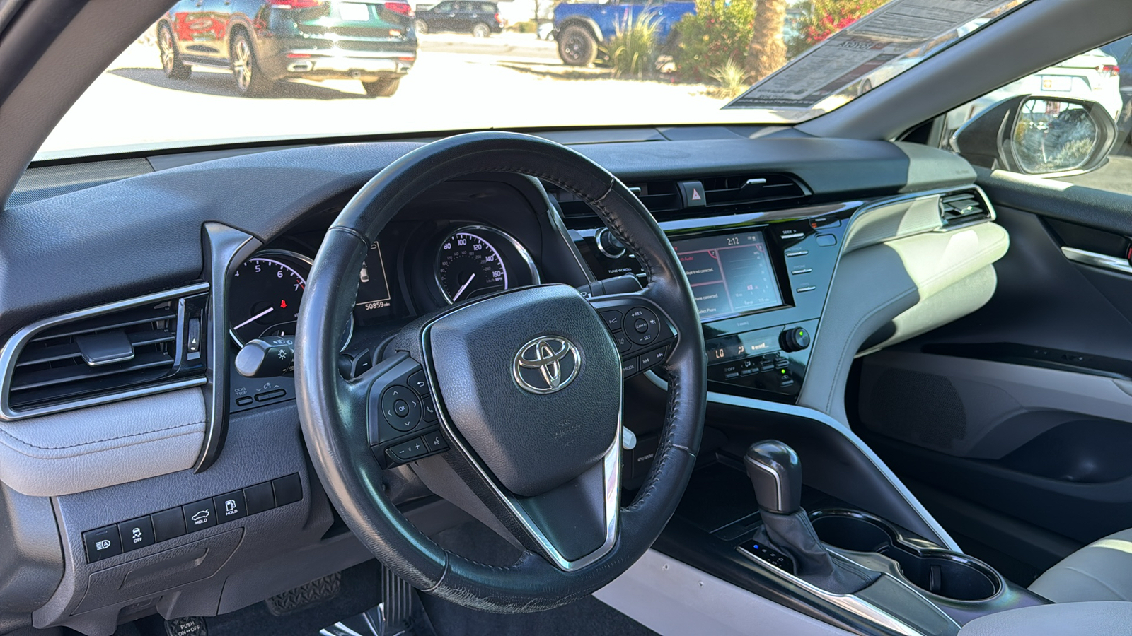 2020 Toyota Camry SE 15