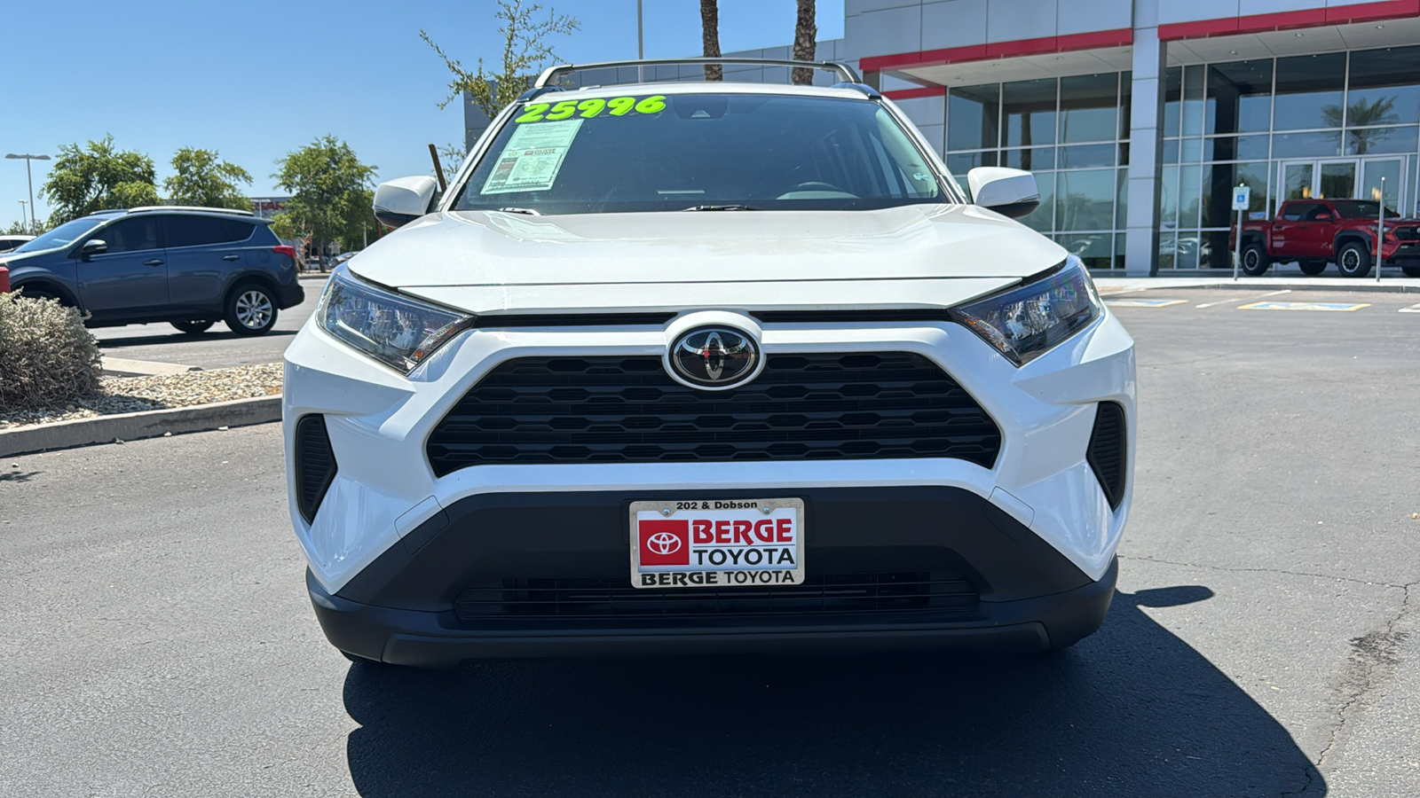 2019 Toyota RAV4 LE 2