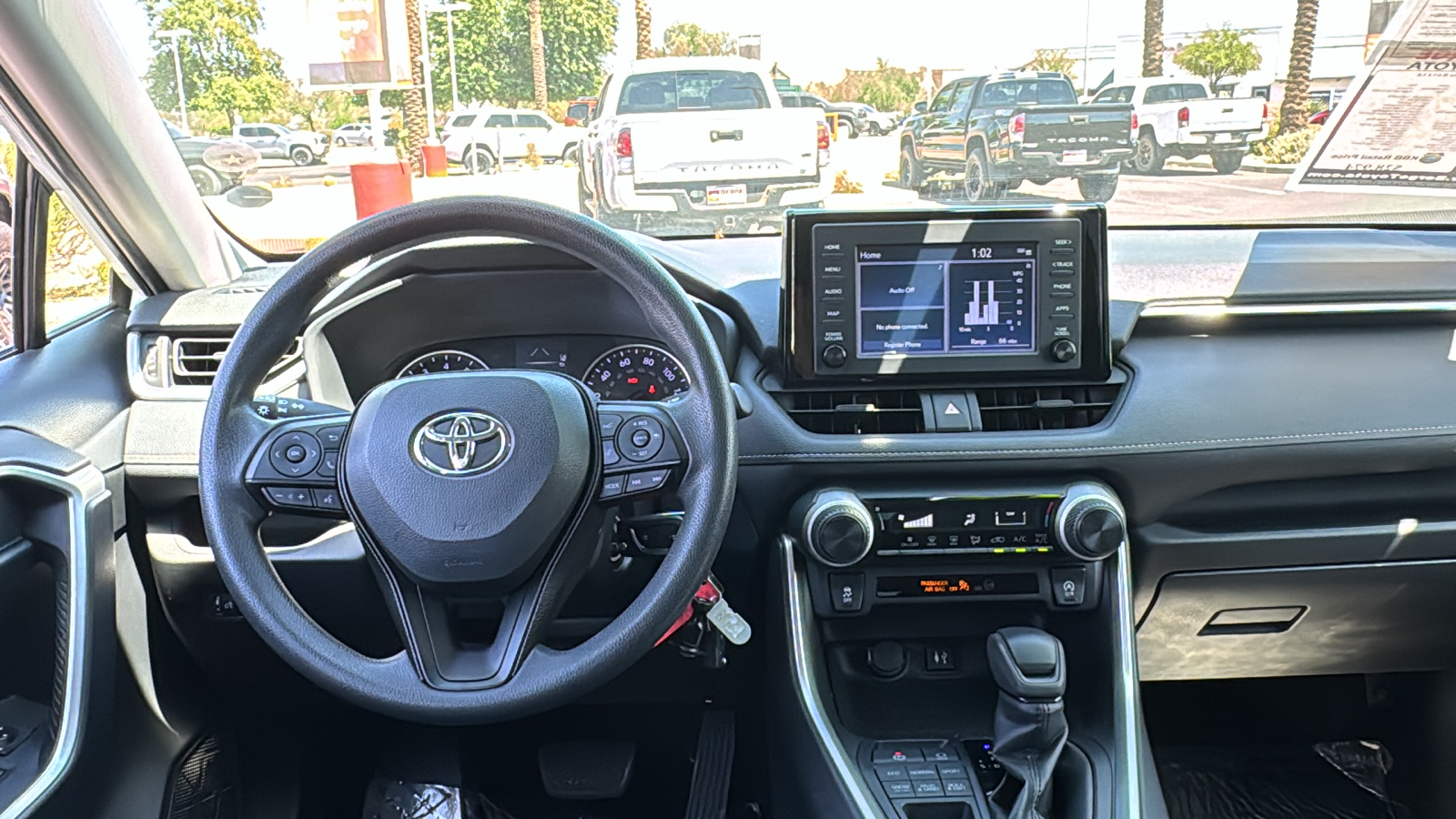 2019 Toyota RAV4 LE 4