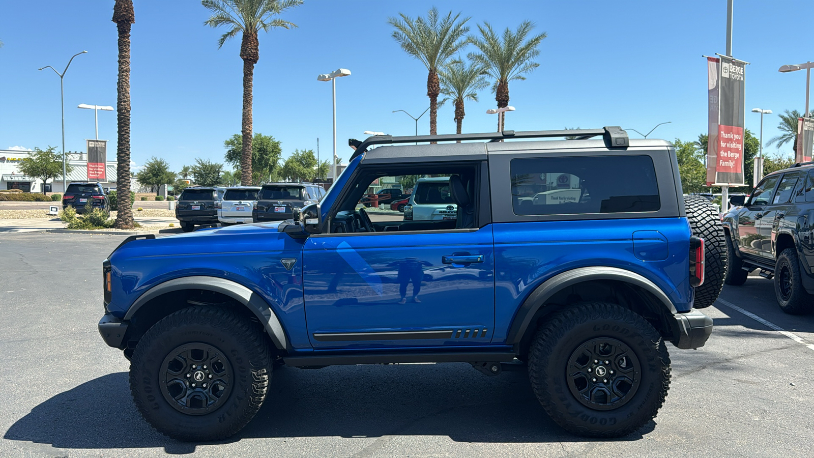 2021 Ford Bronco First Edition 3