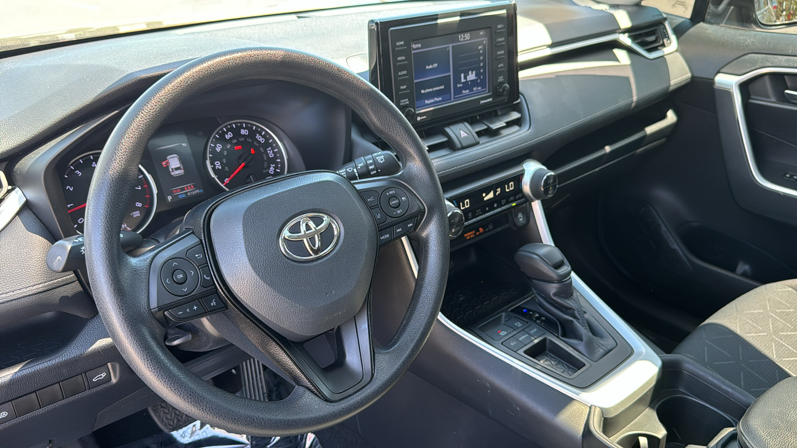 2021 Toyota RAV4 XLE 15