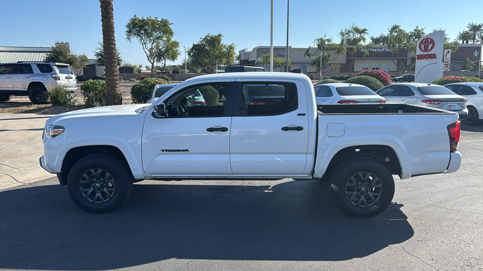 2023 Toyota Tacoma 2WD SR5 3