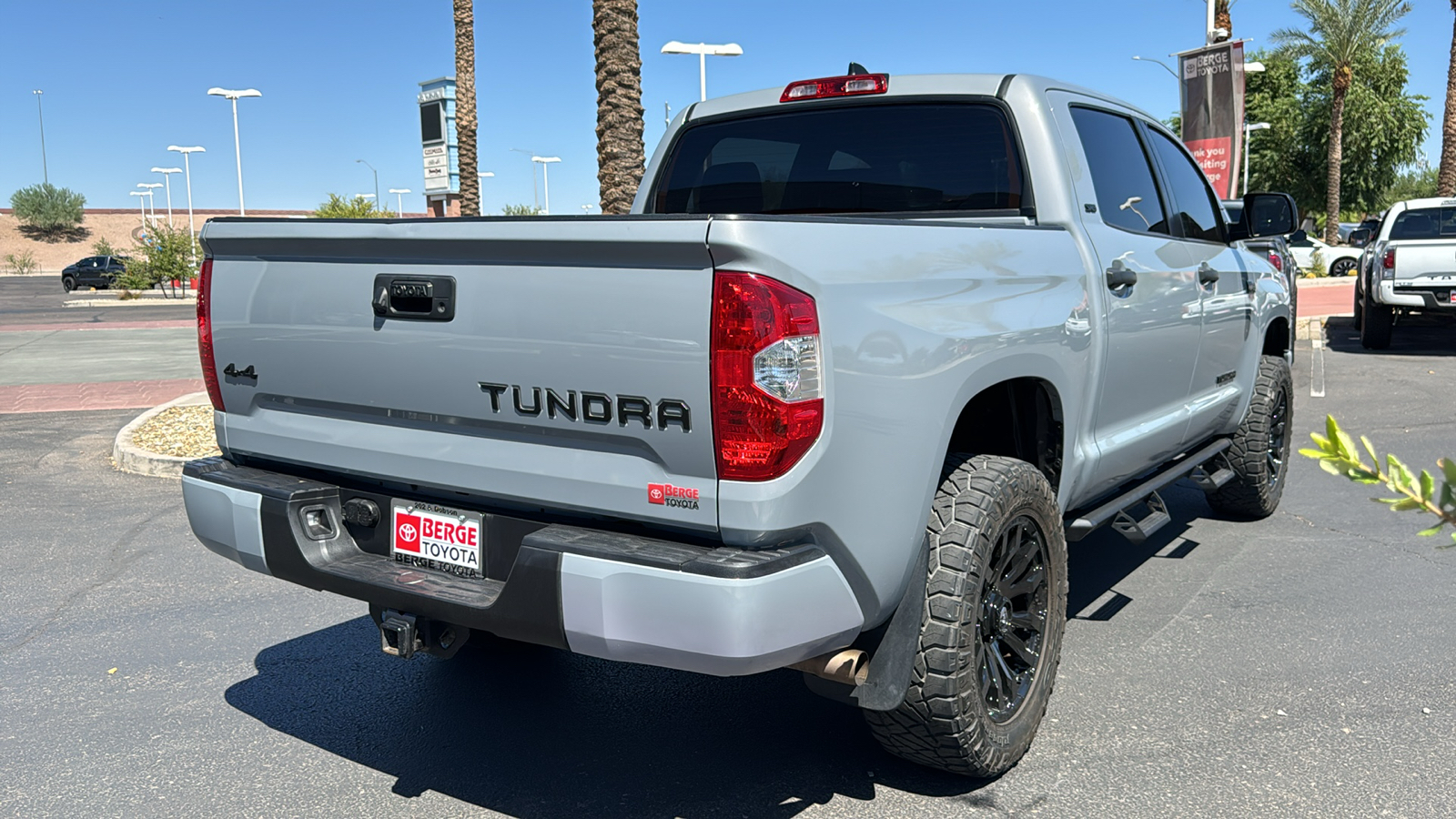 2021 Toyota Tundra 4WD SR5 23