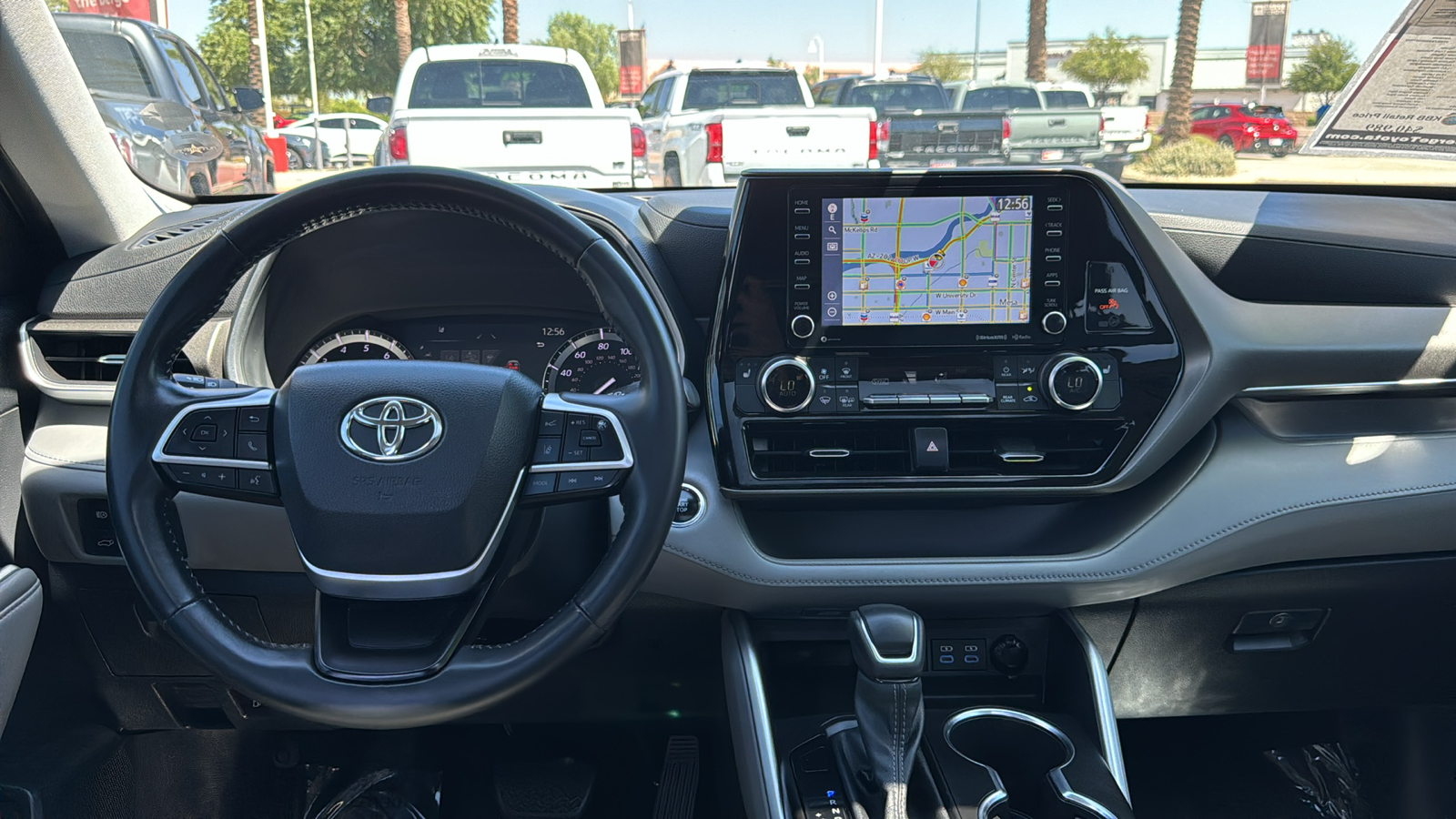 2022 Toyota Highlander XLE 4