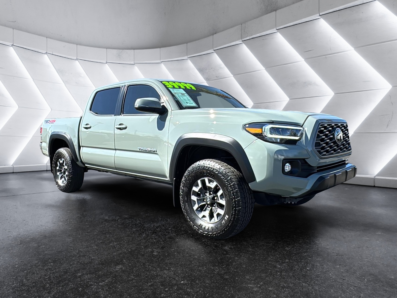 2023 Toyota Tacoma 4WD TRD Off Road 1