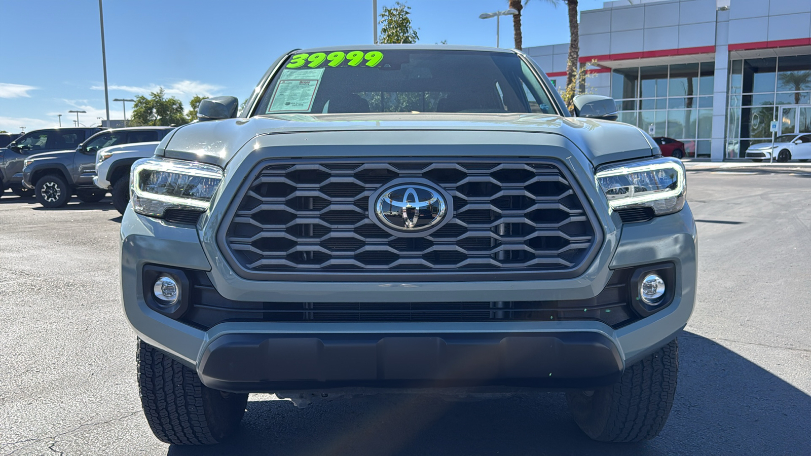 2023 Toyota Tacoma 4WD TRD Off Road 2