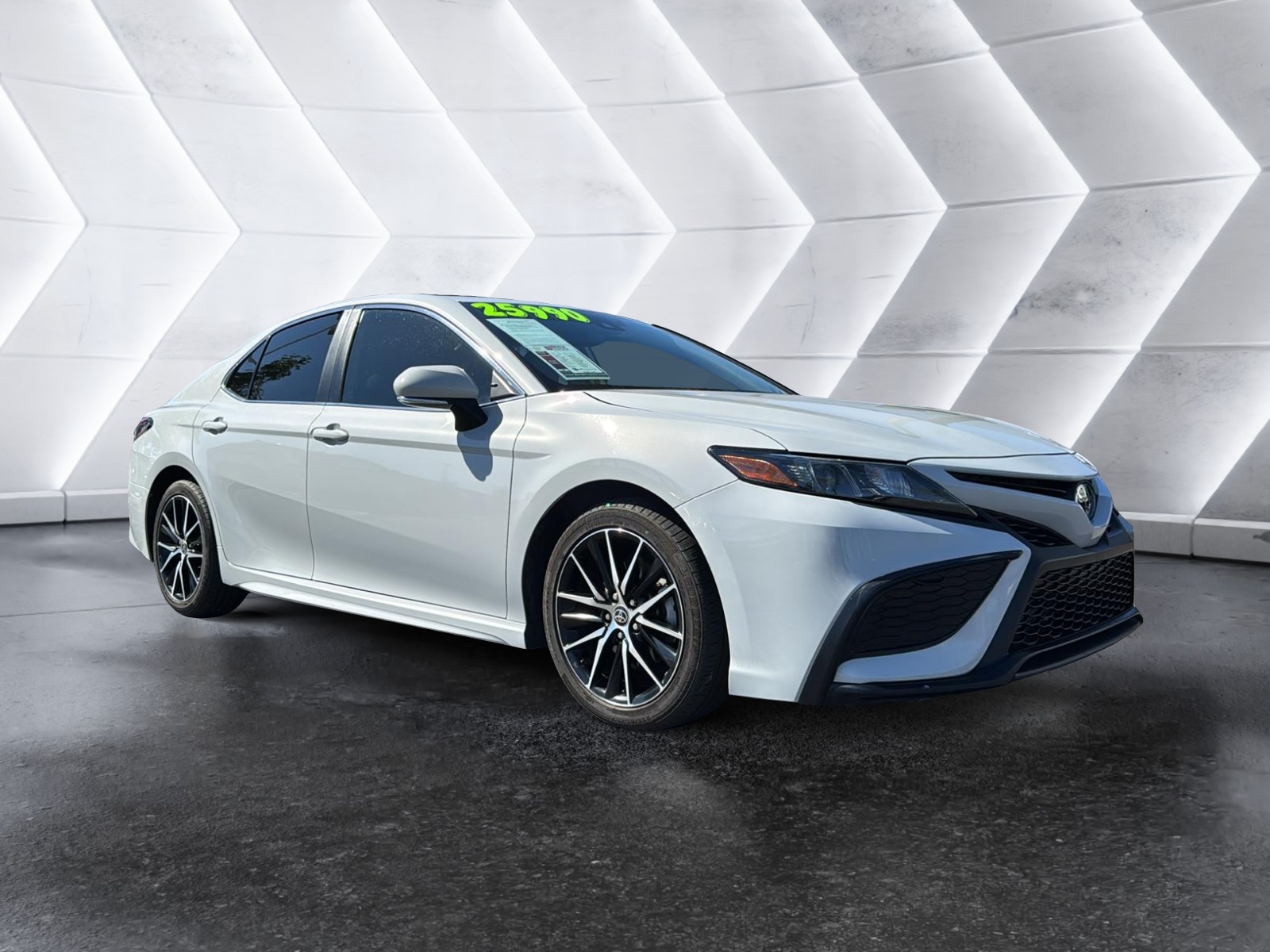 2022 Toyota Camry SE 1