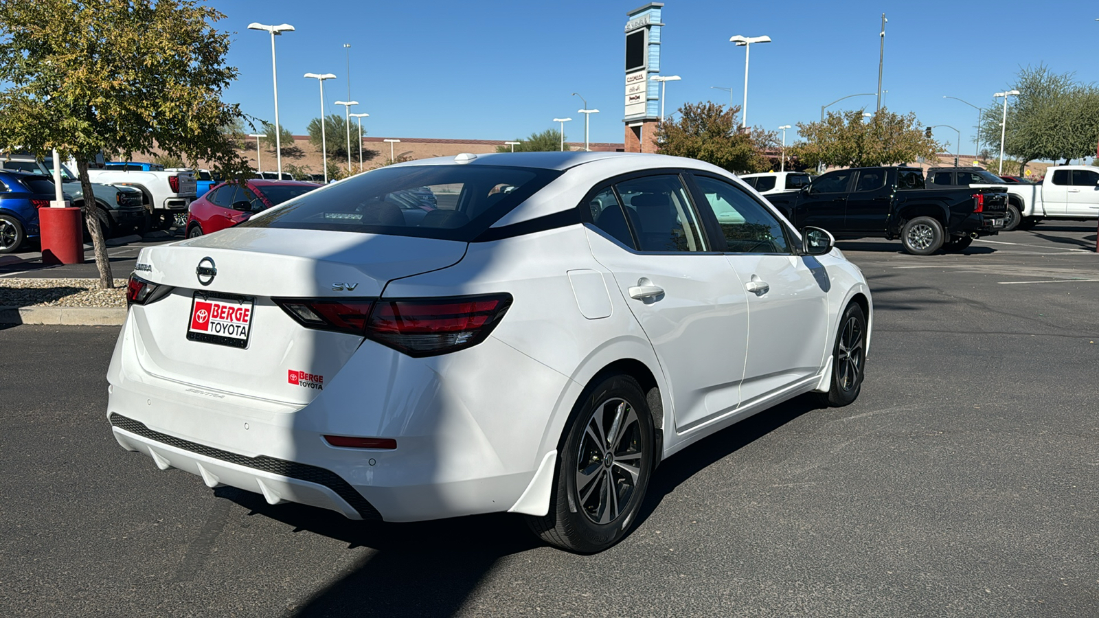 2022 Nissan Sentra SV 22