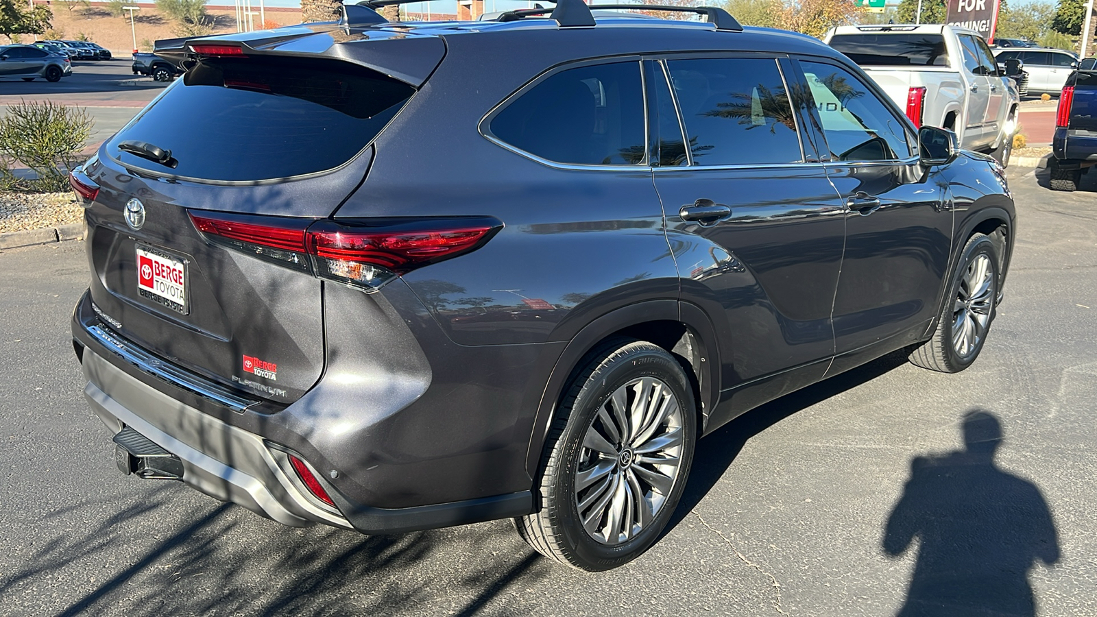 2022 Toyota Highlander Platinum 27