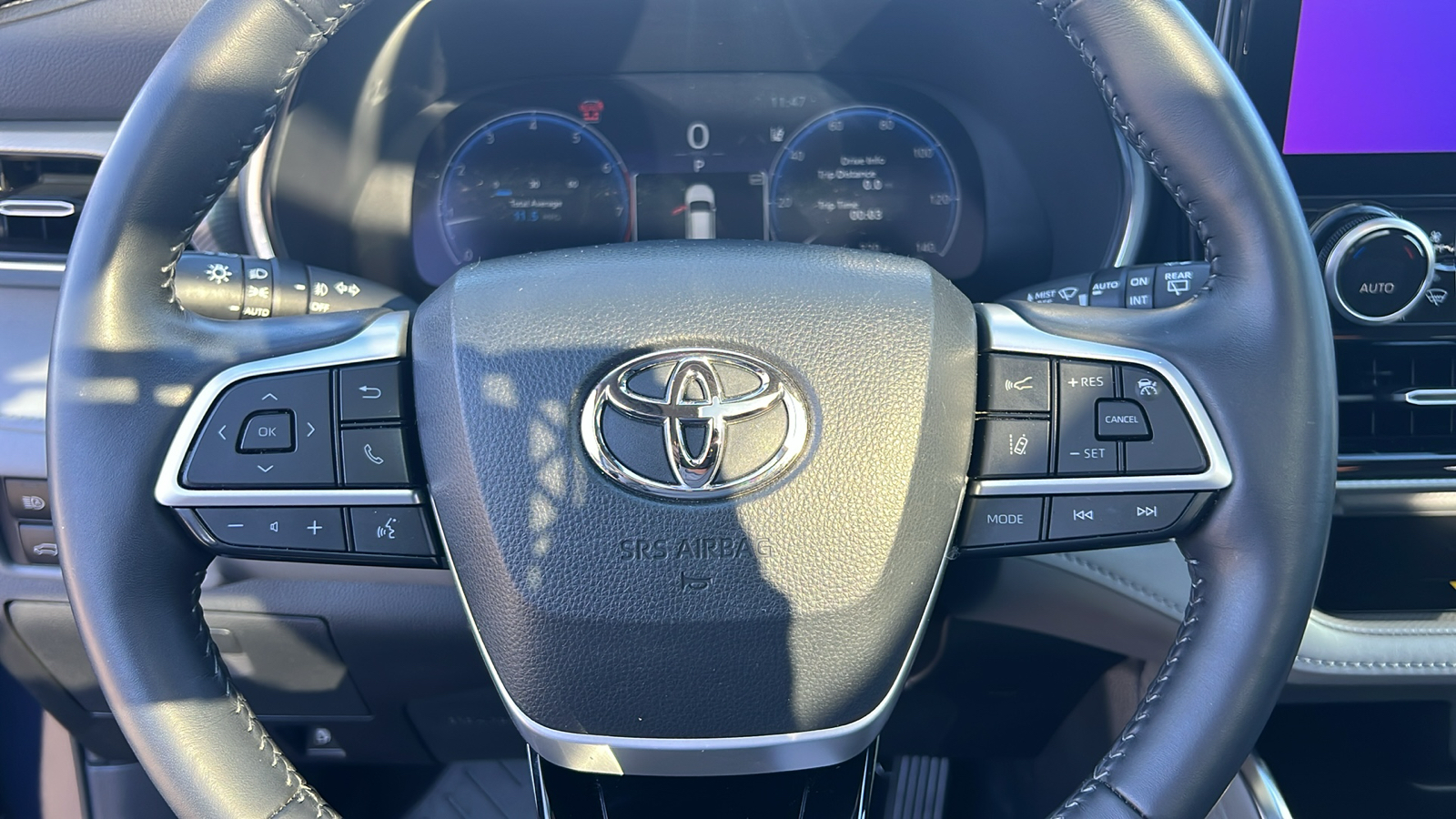 2023 Toyota Highlander Platinum 8