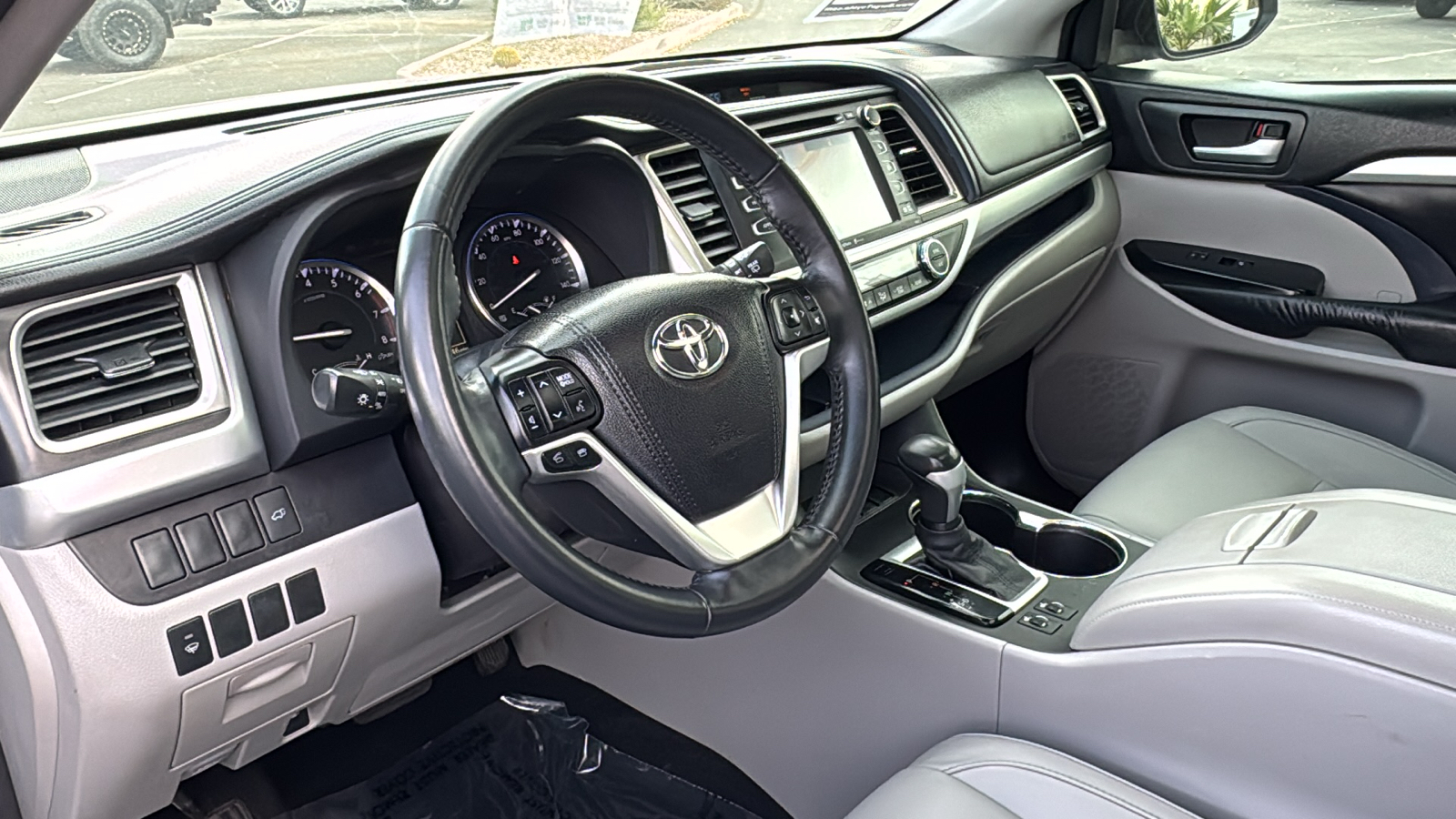 2015 Toyota Highlander XLE 15