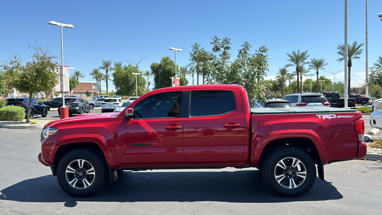 2017 Toyota Tacoma SR5 3