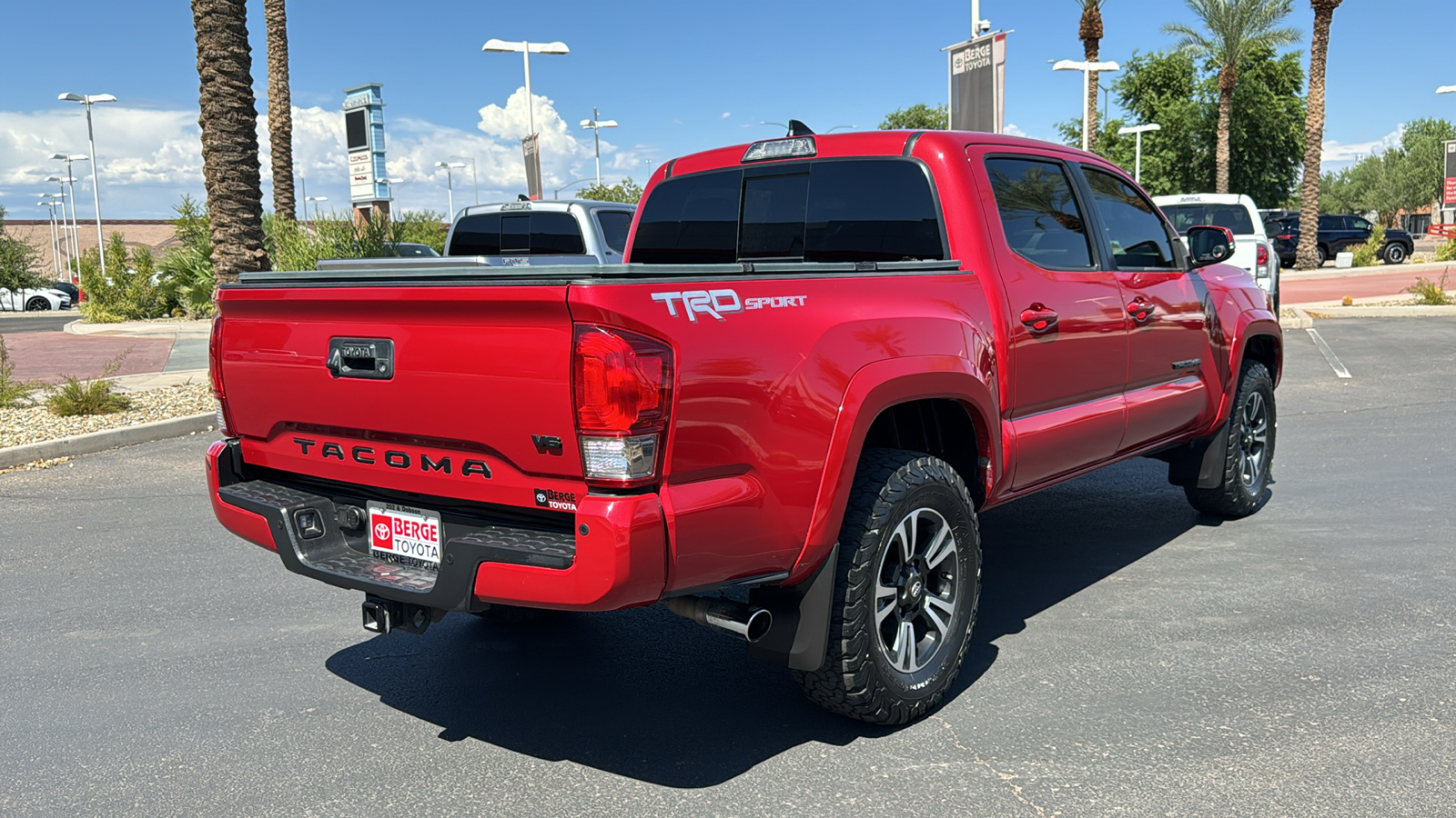 2017 Toyota Tacoma SR5 24