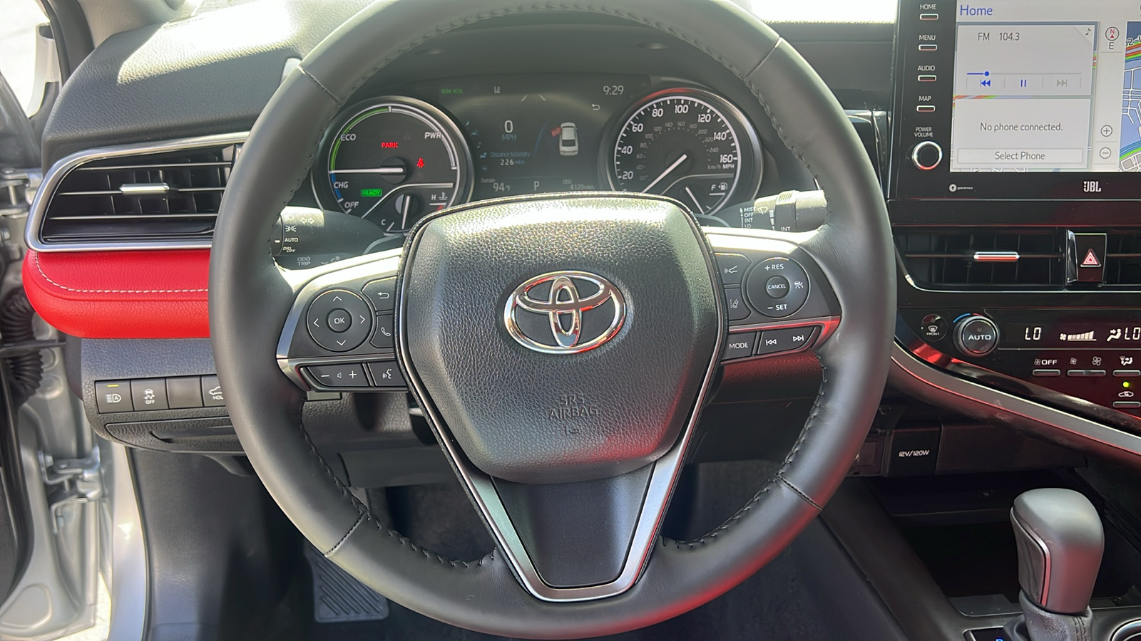 2024 Toyota Camry Hybrid XSE 8