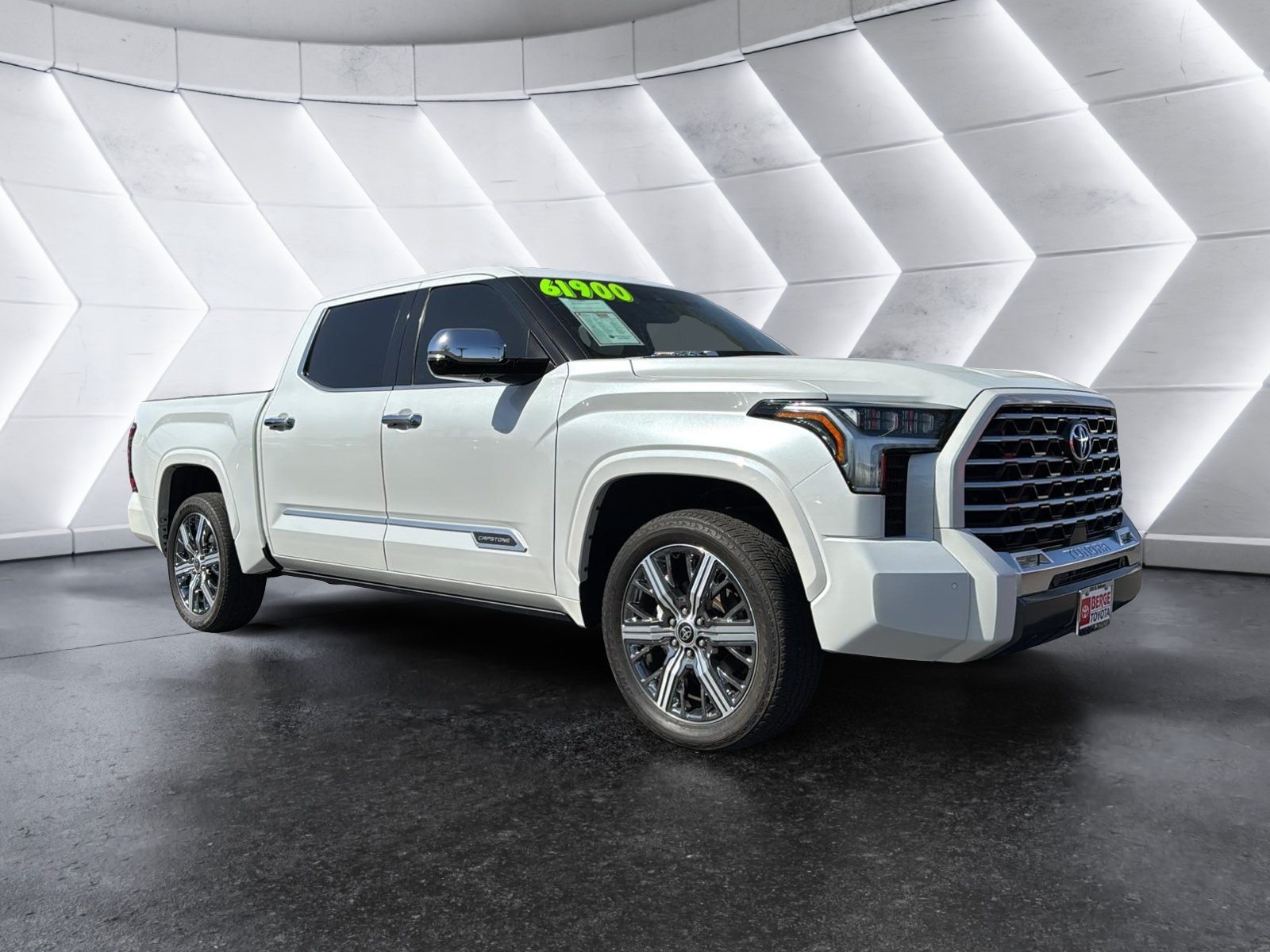 2022 Toyota Tundra 4WD Capstone Hybrid 1