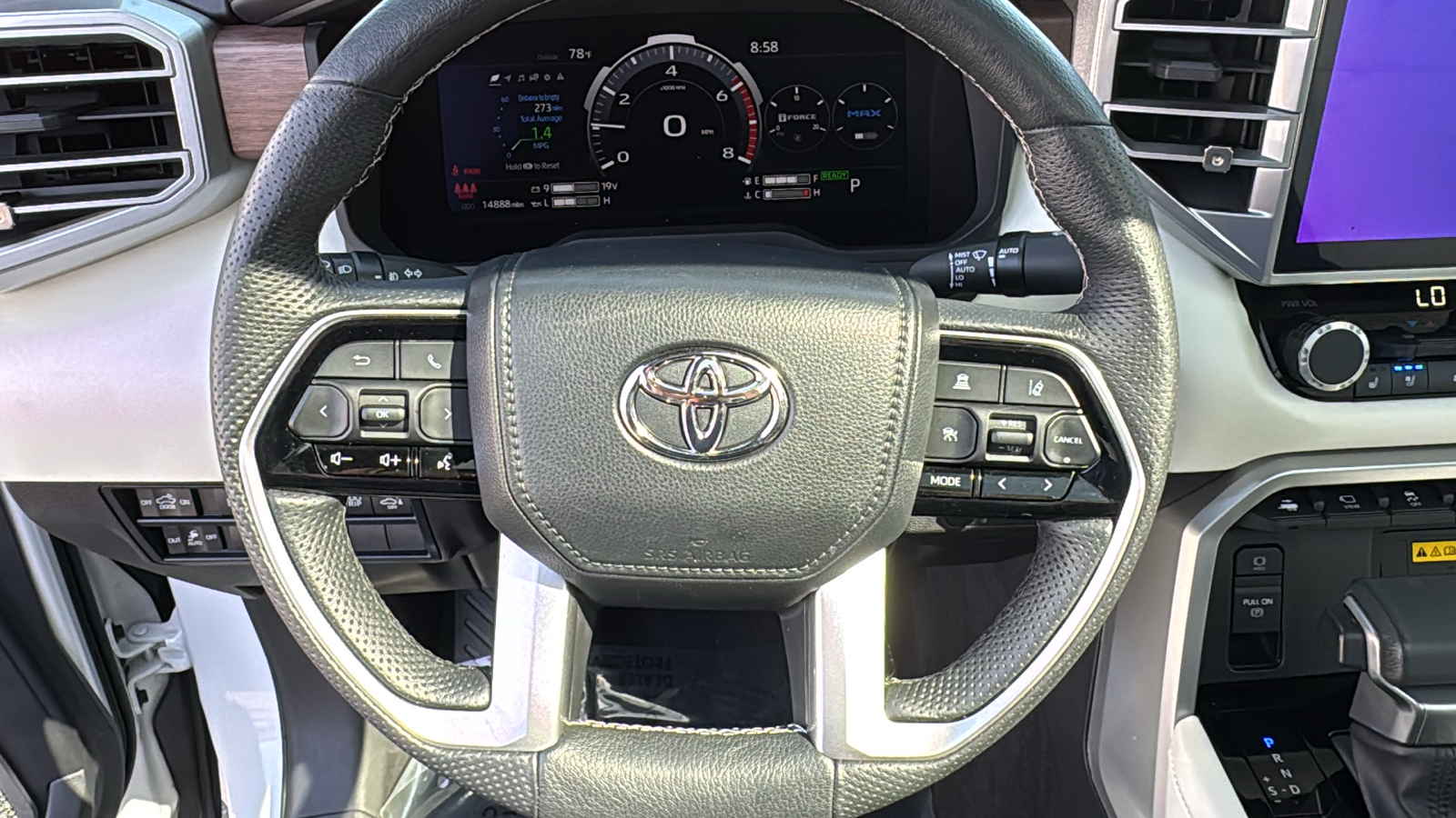 2022 Toyota Tundra 4WD Capstone Hybrid 8