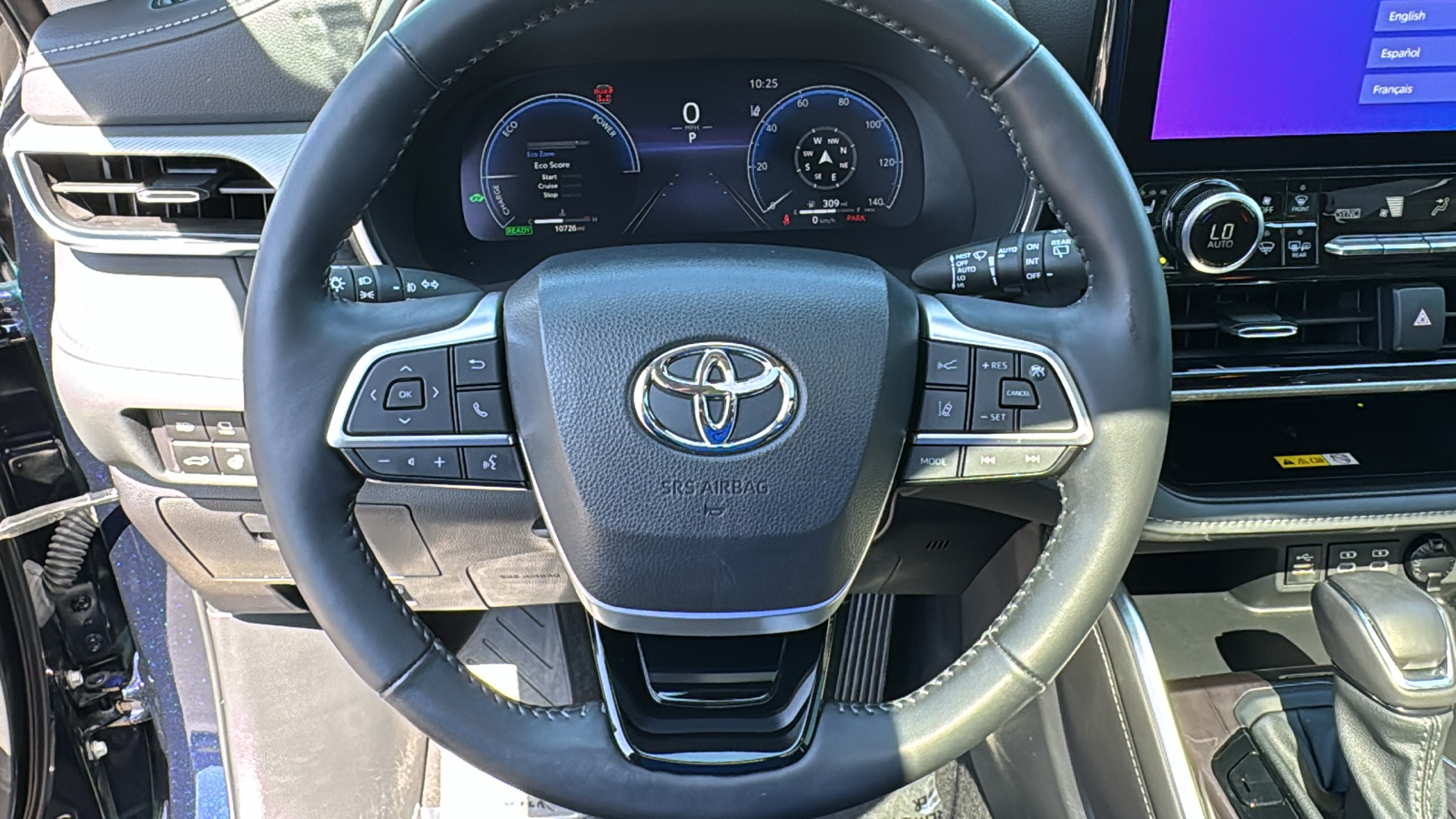 2023 Toyota Highlander Hybrid Platinum 8