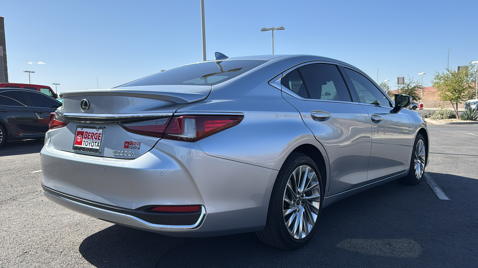 2023 Lexus ES ES 300h Luxury 24