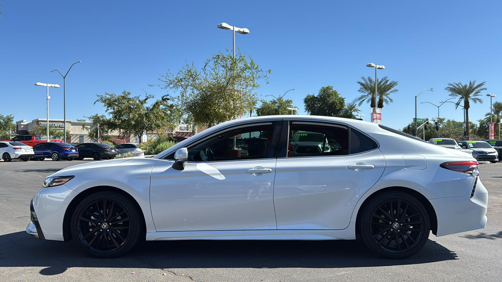 2023 Toyota Camry XSE 3