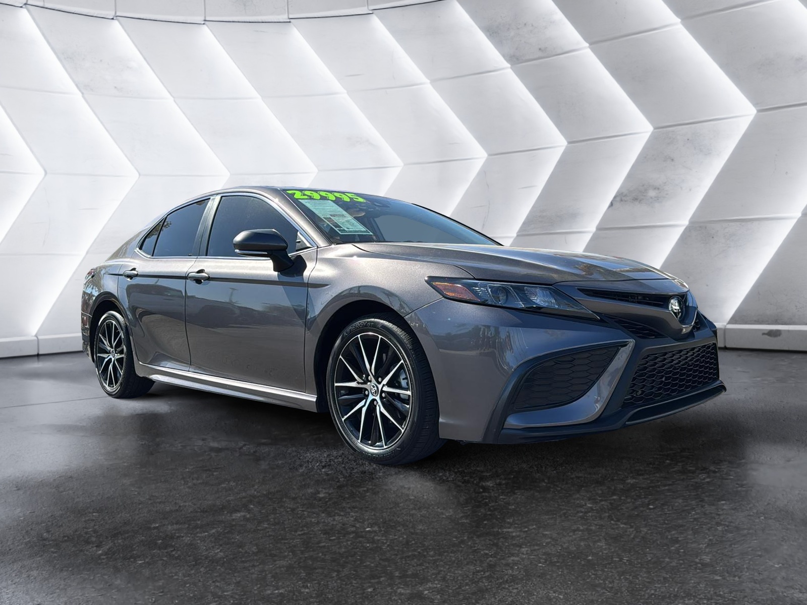 2024 Toyota Camry SE 1