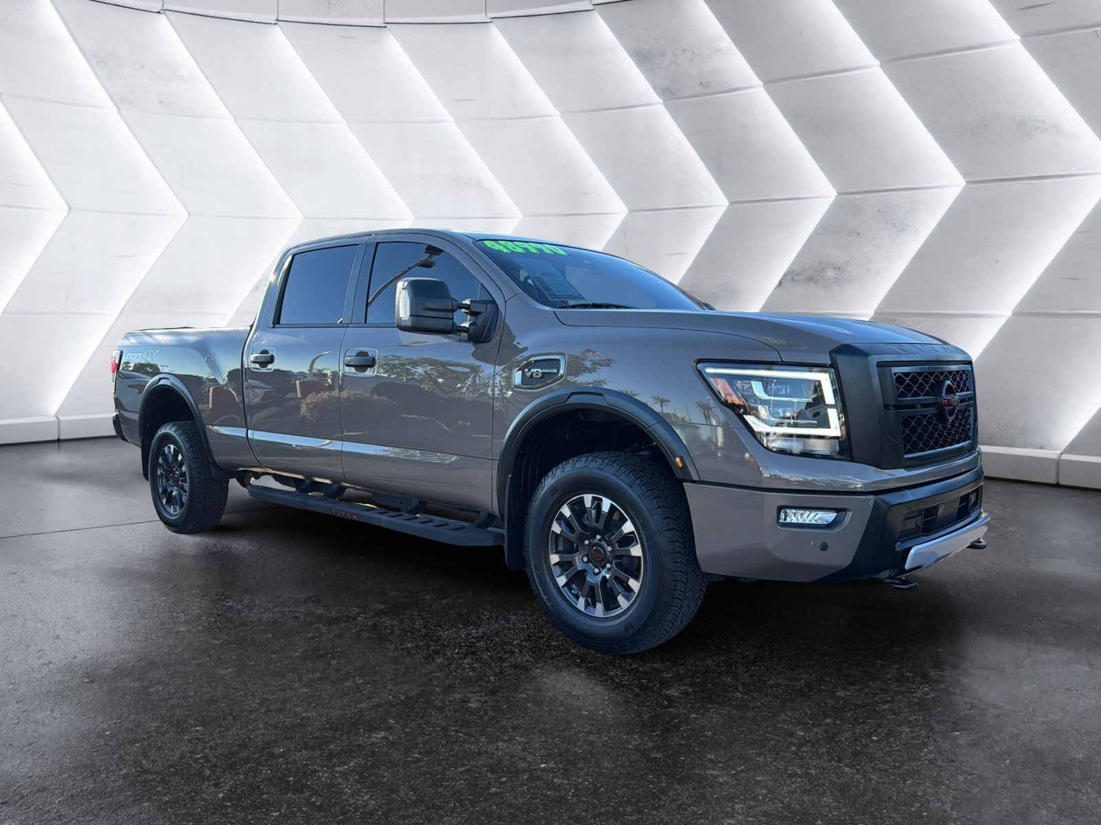 2024 Nissan Titan XD PRO-4X 1