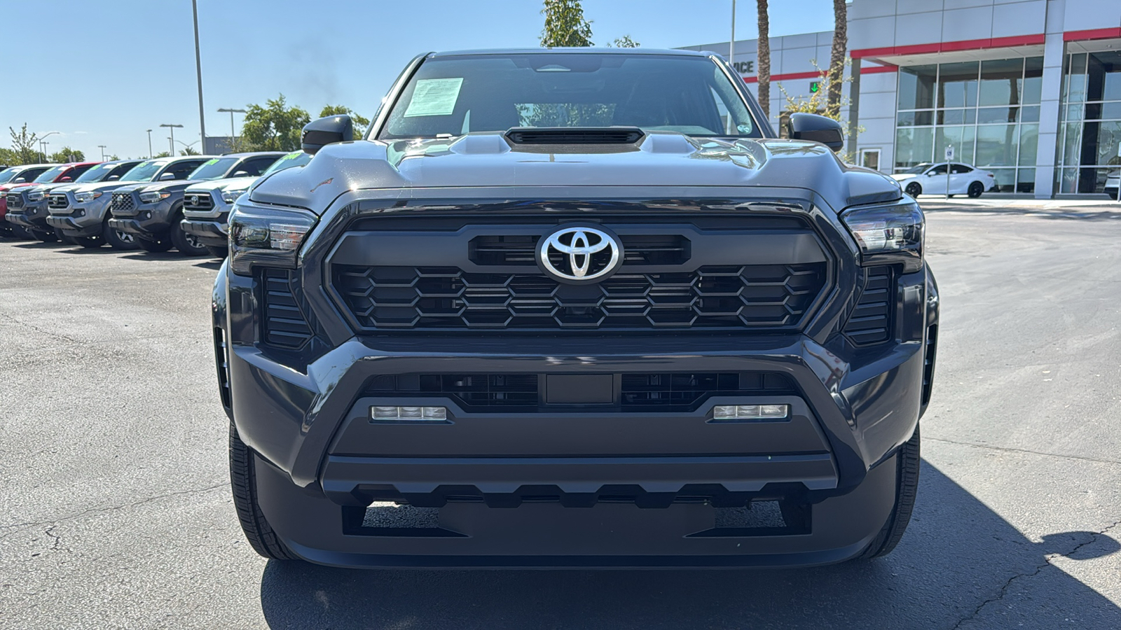 2024 Toyota Tacoma TRD Sport 2