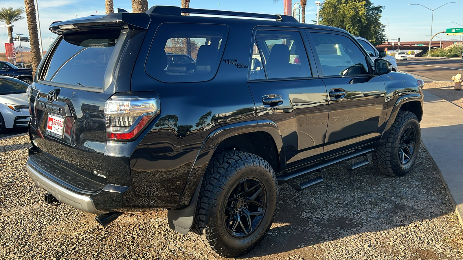 2022 Toyota 4Runner TRD Off Road Premium 24