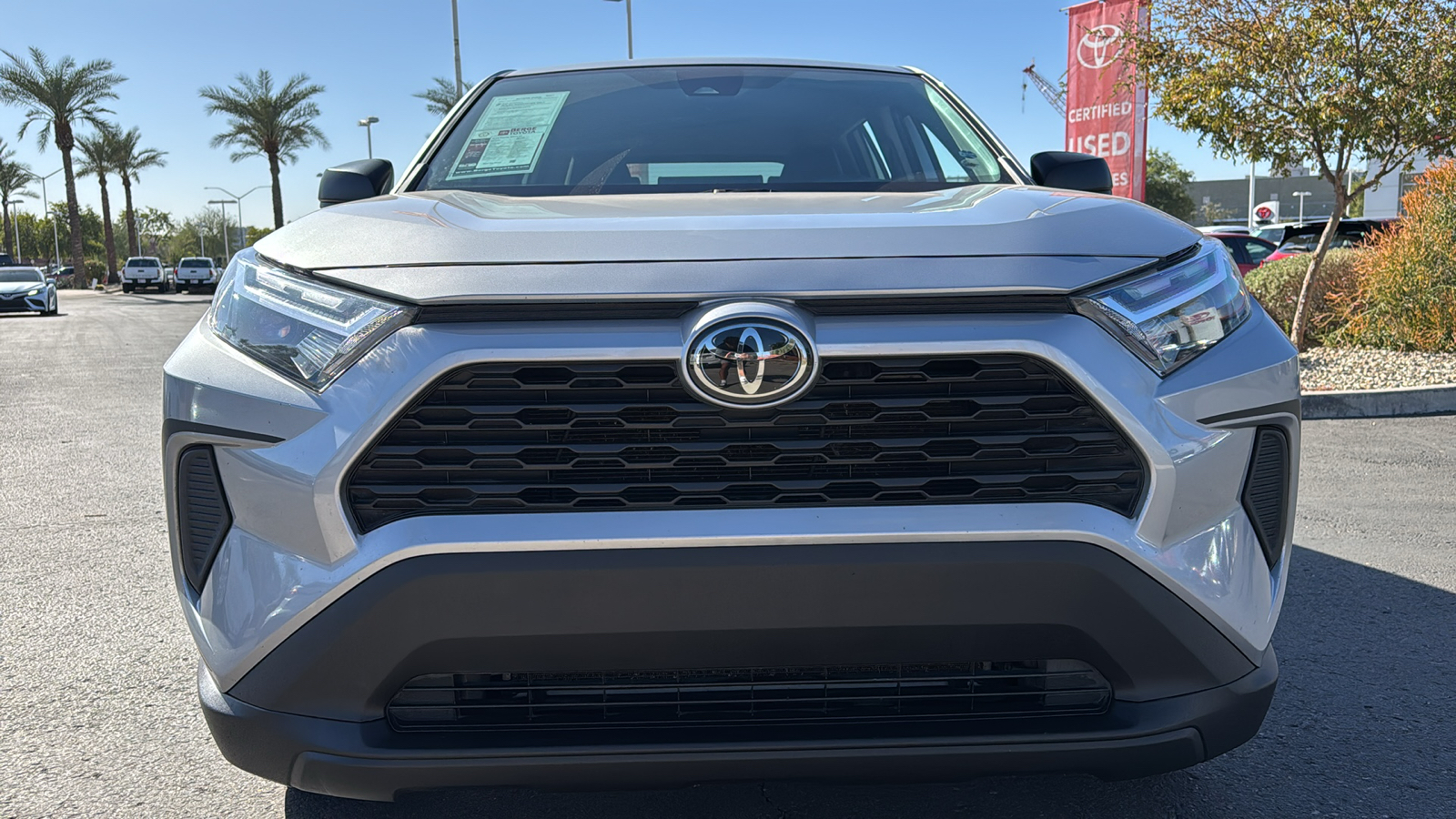 2023 Toyota RAV4 LE 2