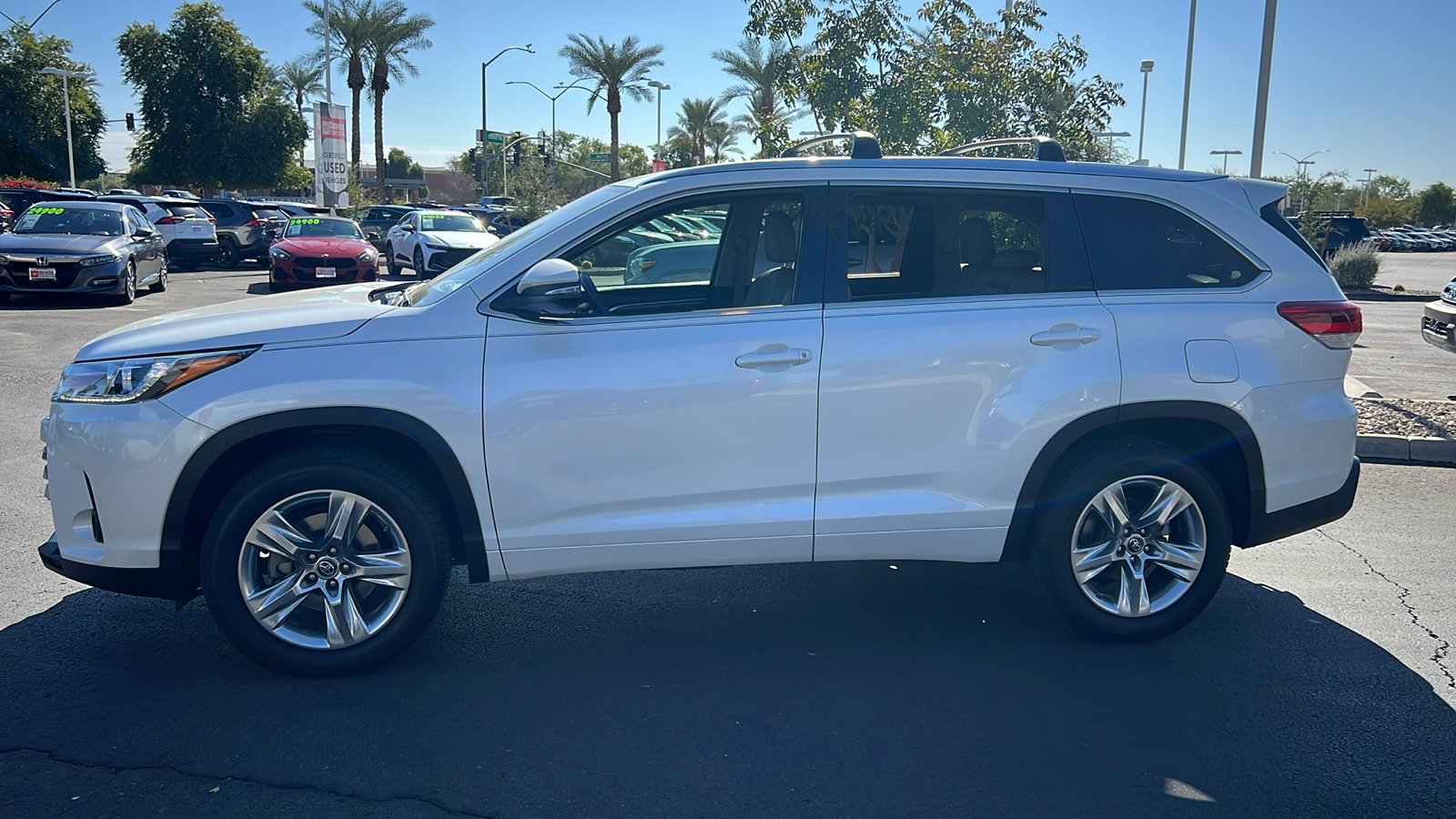 2017 Toyota Highlander Limited 3