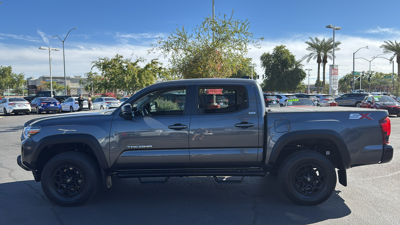 2023 Toyota Tacoma SR5 3