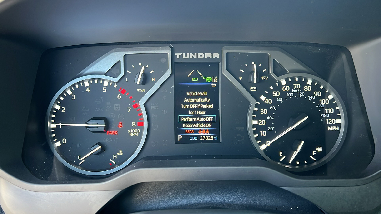 2023 Toyota Tundra 4WD Limited 7