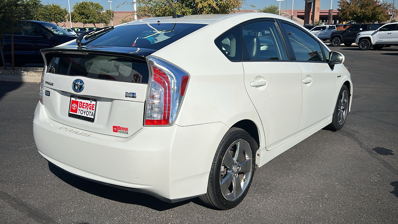 2013 Toyota Prius Three 22