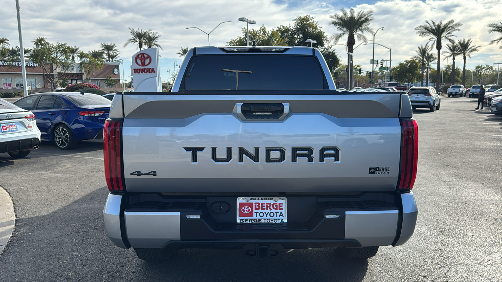 2023 Toyota Tundra 4WD SR5 22