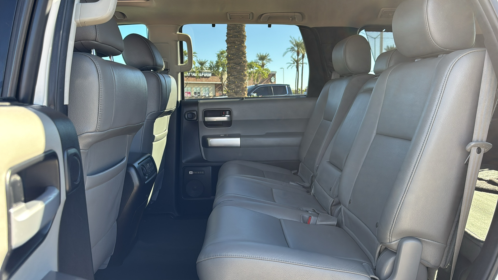 2019 Toyota Sequoia Limited 19