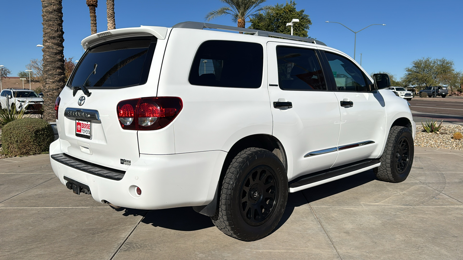 2019 Toyota Sequoia Limited 25