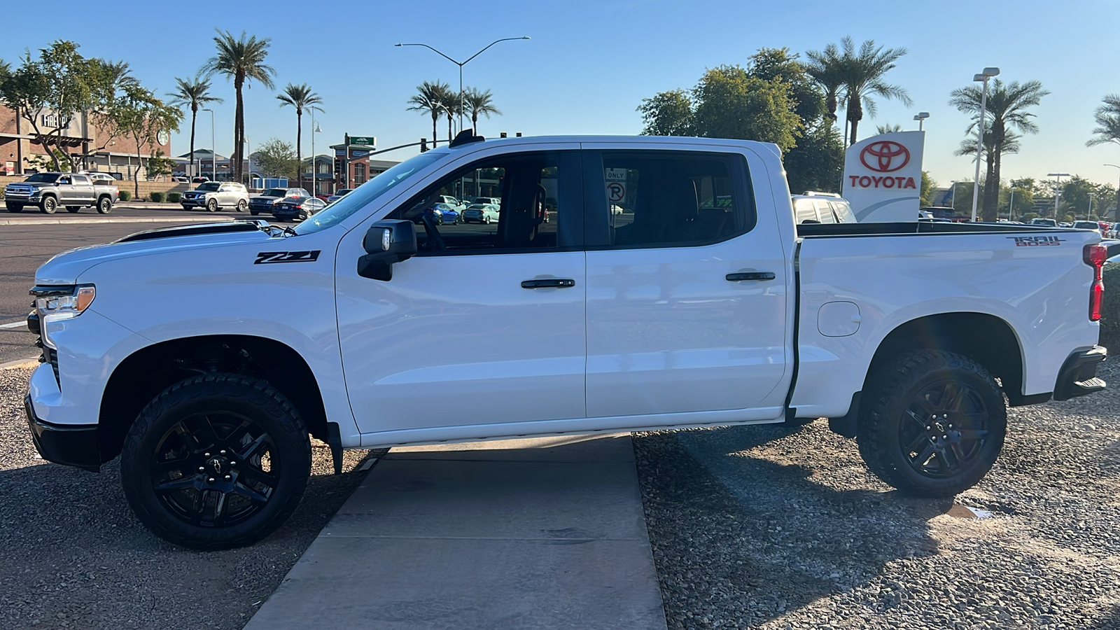 2024 Chevrolet Silverado 1500 LT Trail Boss 3