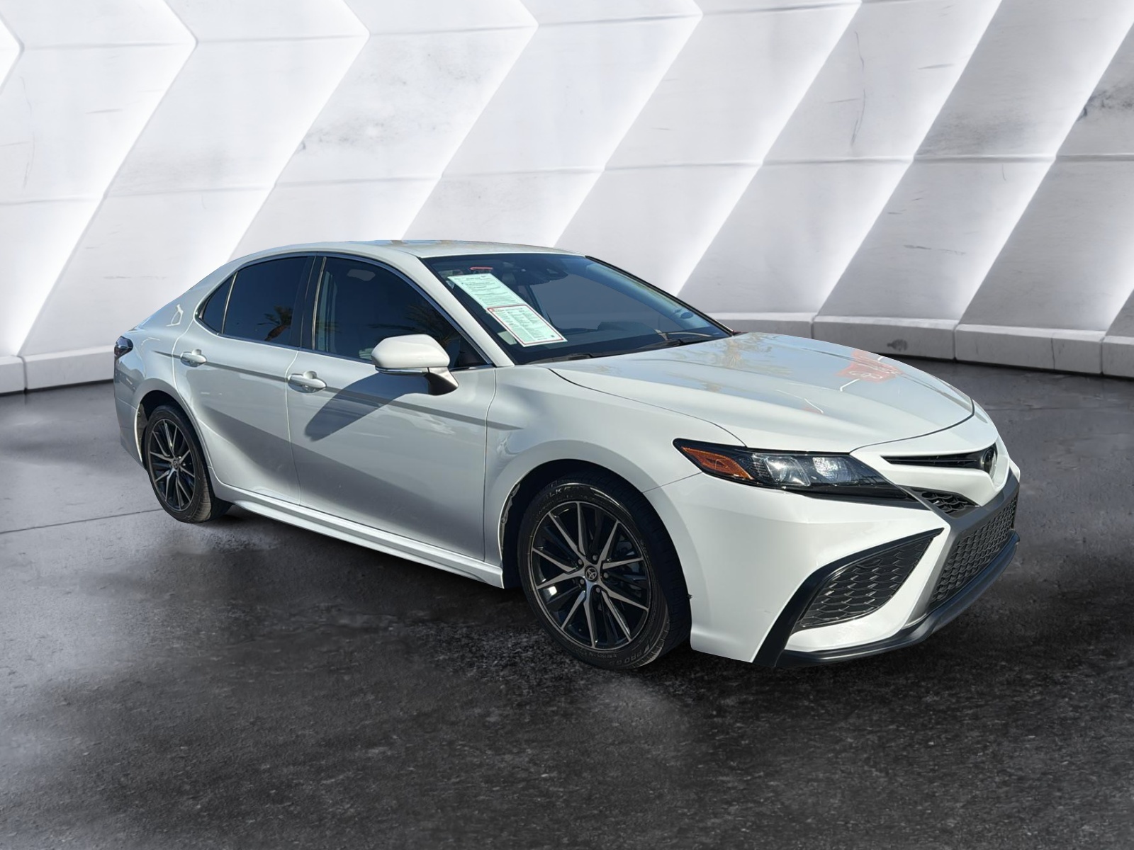 2022 Toyota Camry SE 1