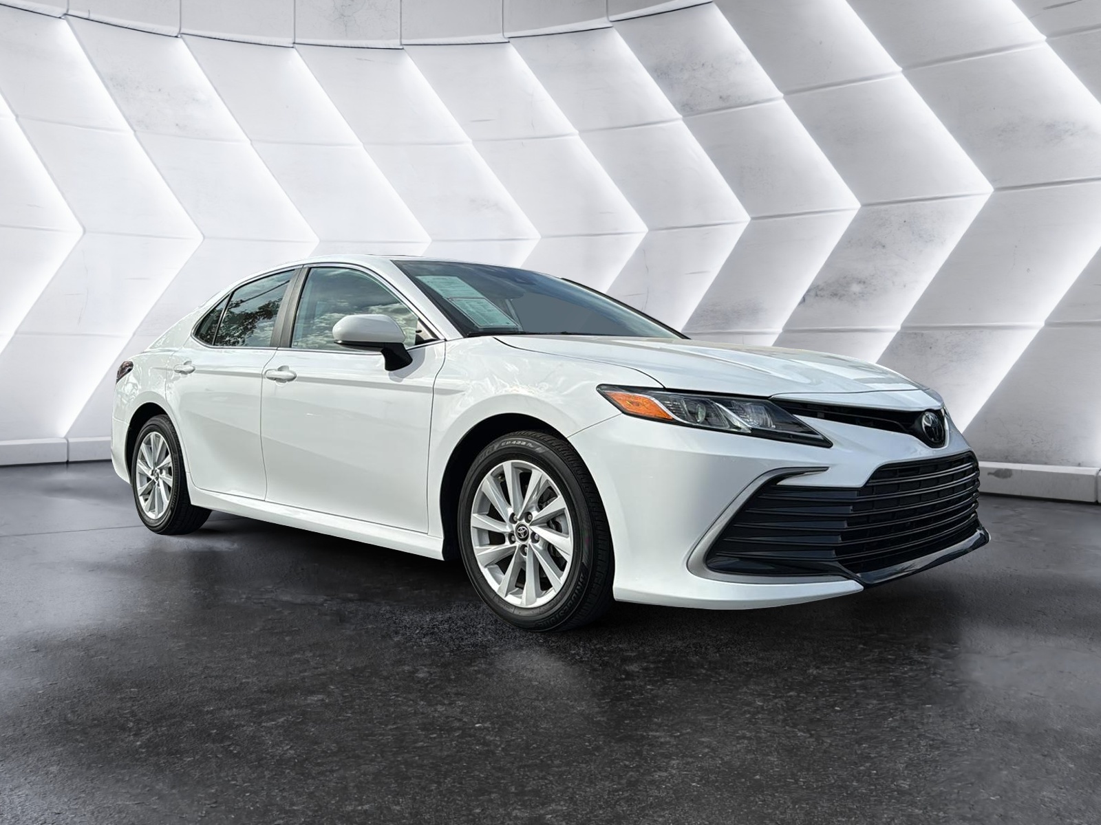 2022 Toyota Camry LE 1