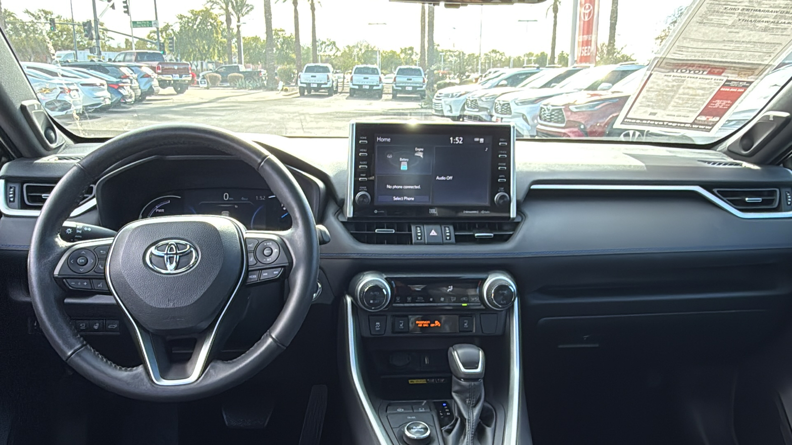 2022 Toyota RAV4 Hybrid XSE 4